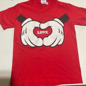 kids red disney mickey mouse "love" unisex tee small